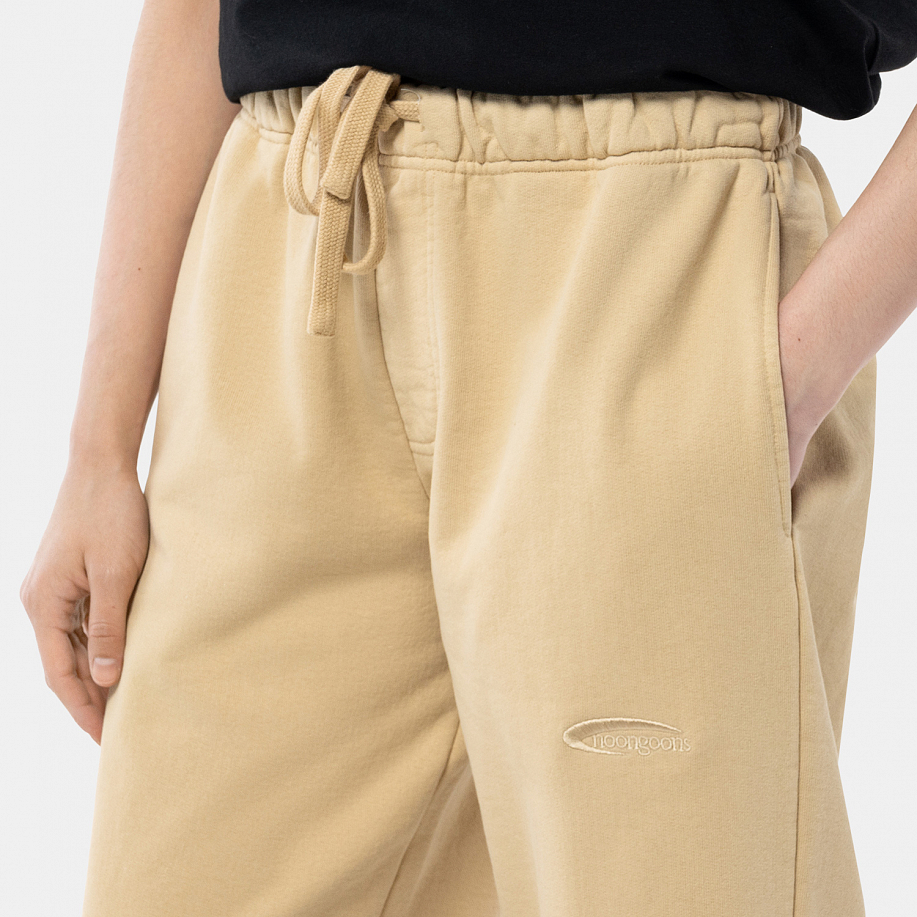 Спортивные брюки NOON GOONS ICON SWEATPANT WHEAT - 9 фото Спортивные брюки NOON GOONS ICON SWEATPANT в интернет магазине Peakwww.peakstore.ru - 9 фото