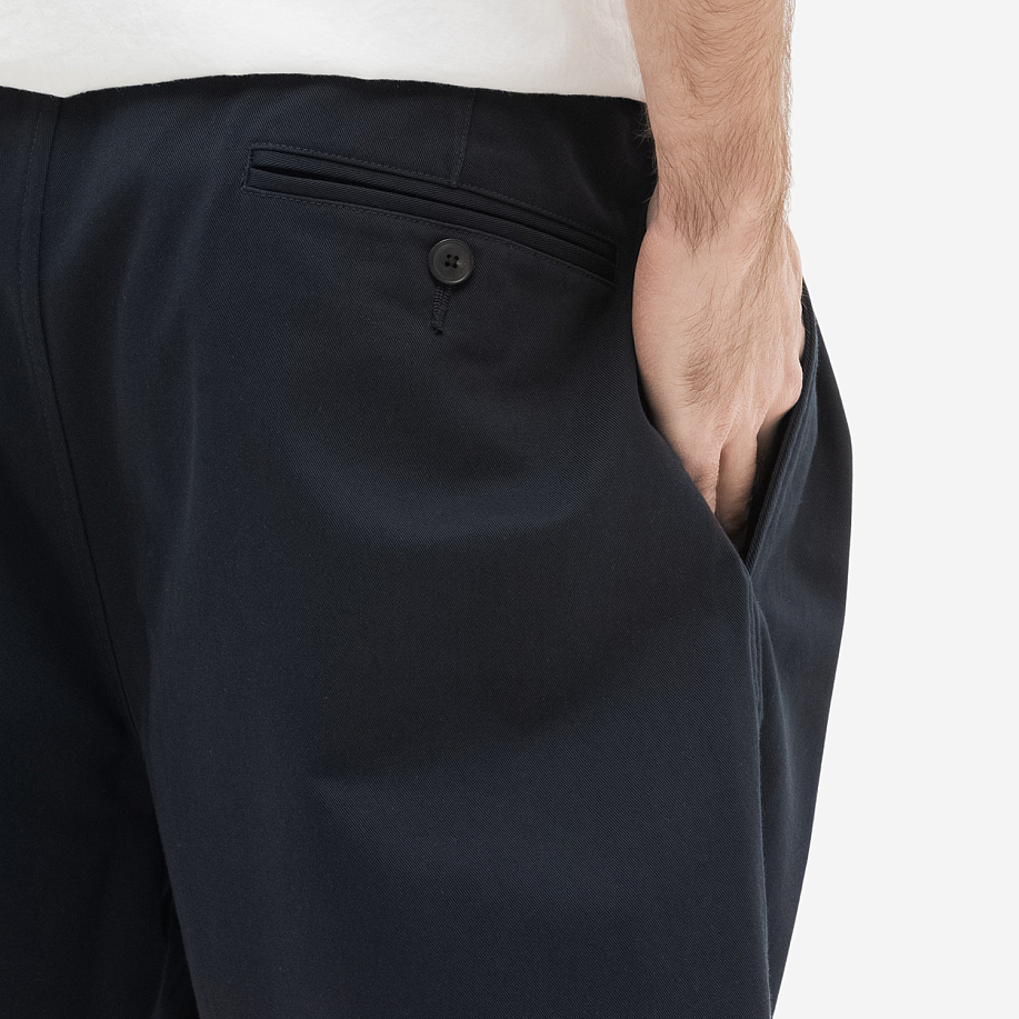 Шорты YLEVE COTTON CHINO NIDOM SHORTS стильные в Peak Store - 20 фото Шорты YLEVE COTTON CHINO NIDOM SHORTS в интернет магазине Peakwww.peakstore.ru - 20 фото