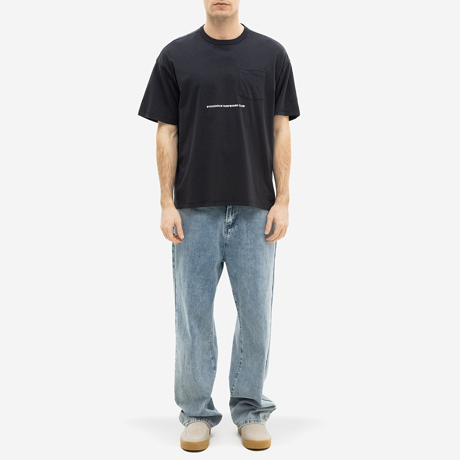 Футболка STOCKHOLM (SURFBOARD) CLUB BOX TEE - 21 фото Футболка STOCKHOLM (SURFBOARD) CLUB BOX TEE в интернет магазине Peakwww.peakstore.ru - 21 фото