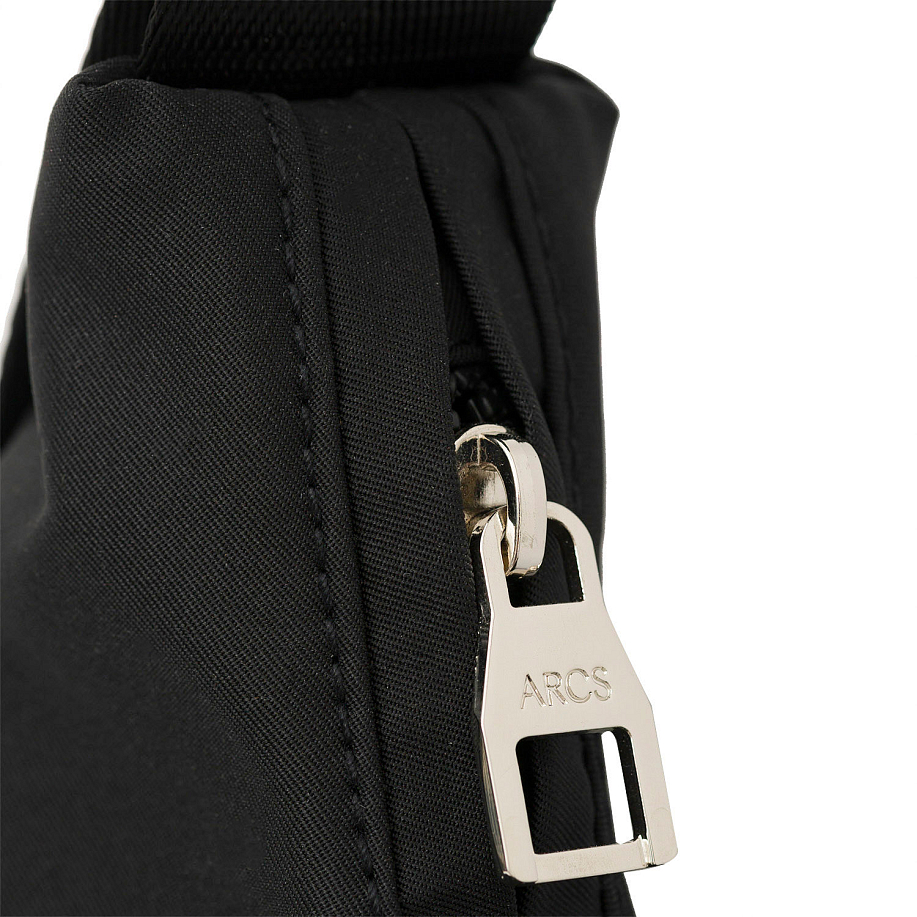 Сумка через плечо ARCS TOUCH BAG BLACK - 7 фото Сумка через плечо ARCS TOUCH BAG в интернет магазине Peakwww.peakstore.ru - 7 фото