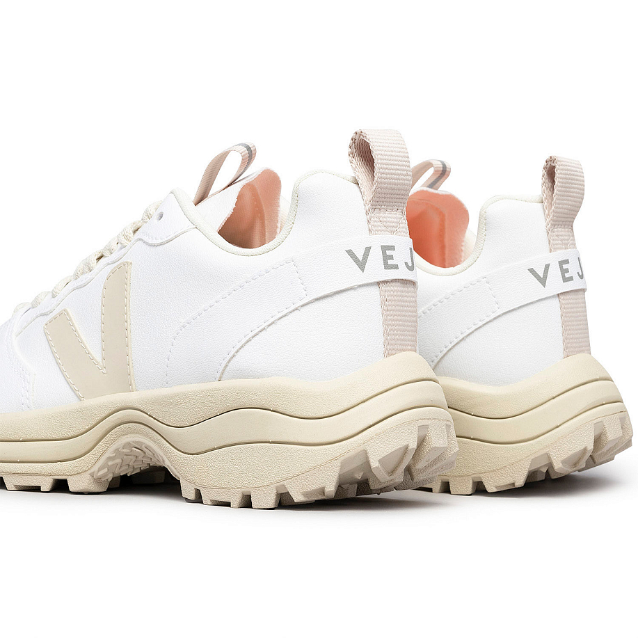 Кроссовки VEJA VENTURI CWL - 23 фото Кроссовки VEJA VENTURI CWL в интернет магазине Peakwww.peakstore.ru - 23 фото