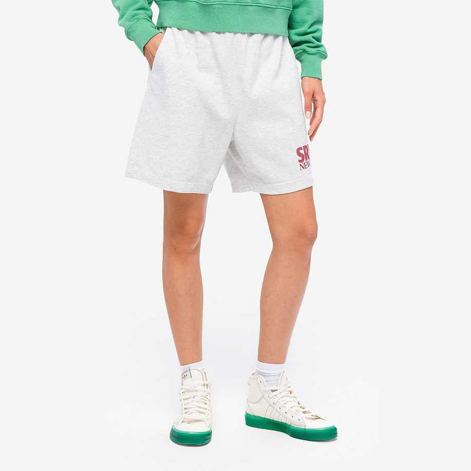 ШОРТЫ SPORTY & RICH SRWC 94 GYM SHORT стильные в Peak Store - 4 фото ШОРТЫ SPORTY & RICH SRWC 94 GYM SHORT в интернет магазине Peakwww.peakstore.ru - 4 фото