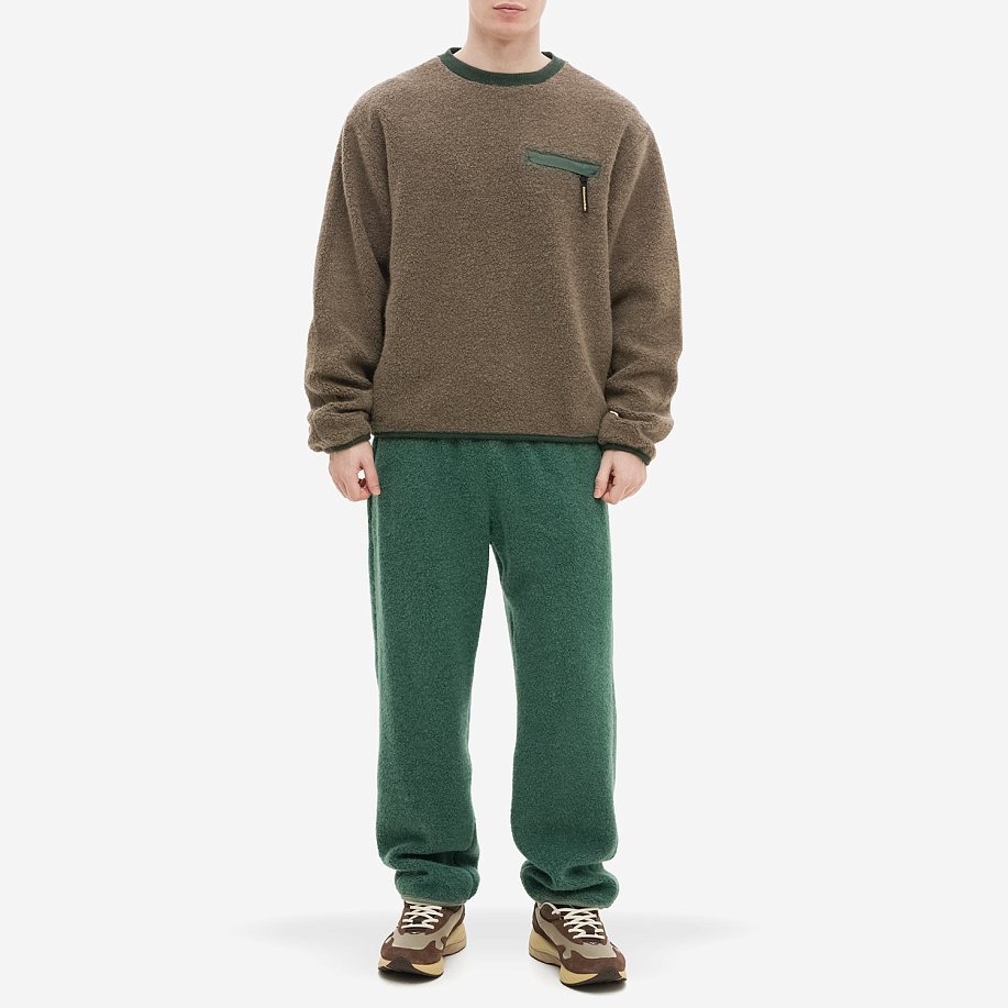 Ветровка THISISNEVERTHAT GORETEX WINDSTOPPER WOOL FLEECE CREWNECK MUD - 4 фото Ветровка THISISNEVERTHAT GORETEX WINDSTOPPER WOOL FLEECE CREWNECK в интернет магазине Peakwww.peakstore.ru - 4 фото