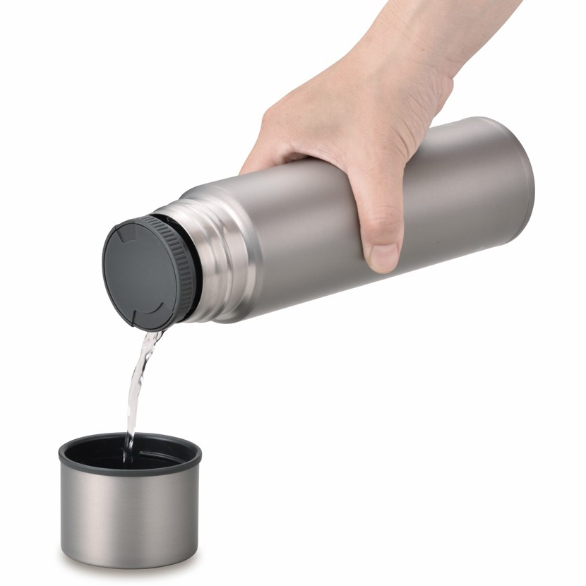 Термос THERMOS FJN-500T TITANIUM GRAY 0,5L в интернет-магазине Peak Conceptwww.peakstore.ru - 2 фото